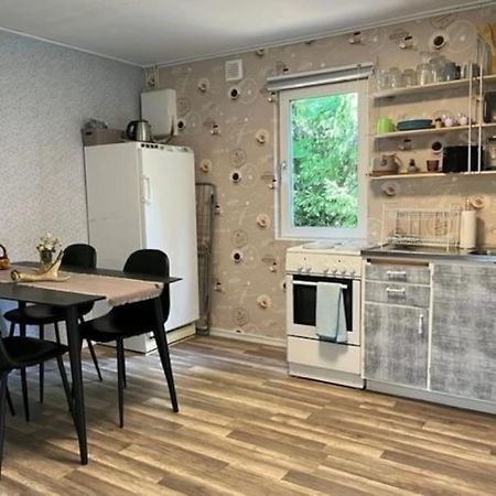 Familienfreundliche Farm Stuga Hamra  Zewnętrze zdjęcie
